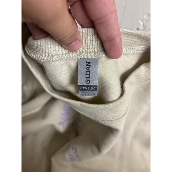 Gildan I Just Wanna Stay in That Lavender Haze Taylor Swift Inspired Sweatshirt - Picture 5 of 6